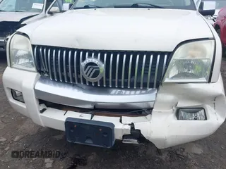2008 Mercury Mountaineer Premier with VIN 4M2EU48898UJ01323, listed as a IAAI auction lot 39442831 with 156,293 mi miles. Bid and sale history available at carsss.com. Image 6.