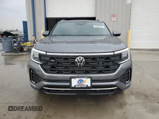 2024 Volkswagen Atlas SEL R-Line with VIN 1V2AE2CA0RC201364, listed as a Copart auction lot 59367255 with 13,638 mi miles and Salvage title. Bid and sale history available at DreamBid. Image 5.