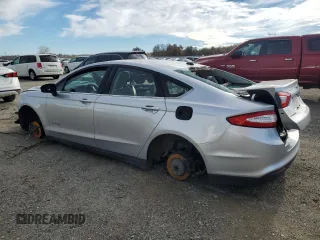 2015 Ford Fusion S Hybrid with VIN 3FA6P0UU6FR157842, listed as a Copart auction lot 83024044 with 0 mi miles and Salvage Title. Bid and sale history available at carsss.com. Image 2.