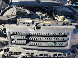 2007 Land Rover Range Rover Sport HSE with VIN SALSK25417A992754, listed as a Copart auction lot 54799865 with 175,208 mi miles and Salvage title. Bid and sale history available at DreamBid. Image 12.