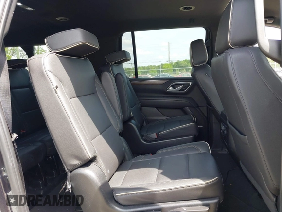 2023 Chevrolet Suburban Premier z VIN 1GNSCFKD8PR479381, wystawiony jako IAAI lot #42096493 z przebiegiem 41 538 mil mil oraz . Historia ofert i sprzedaży dostępna na DreamBid. Obrazek 8.