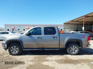 2012 GMC Sierra 1500 SLE with VIN 3GTP2VE78CG198631, listed as a IAAI auction lot 41694471 with 213,361 mi miles and . Bid and sale history available at DreamBid. Image 14.
