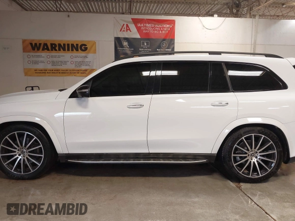 2022 Mercedes-Benz GLS 450 with VIN 4JGFF5KE6NA751521, listed as a IAAI auction lot 41368679 with 17,086 mi miles and . Bid and sale history available at DreamBid. Image 15.