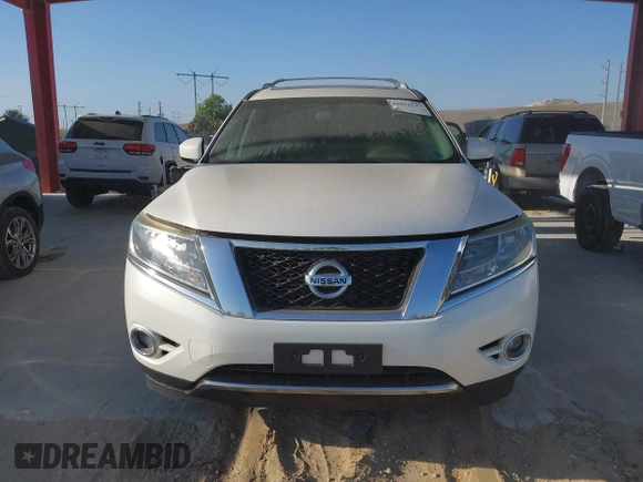 2014 Nissan Pathfinder SV with VIN 5N1AR2MN4EC626860, listed as a IAAI auction lot 42094147 with 275,819 mi miles. Bid and sale history available at carsss.com. Image 6.