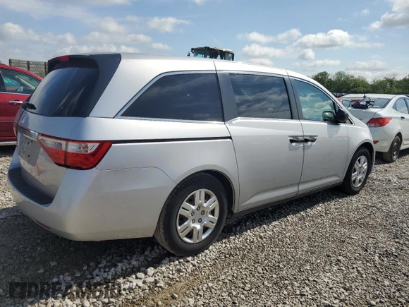 2011 Honda Odyssey LX z VIN 5FNRL5H2XBB103786, wystawiony jako Copart lot #56486615 z przebiegiem 102 559 mil mil oraz Czysty tytuł • Clean title. Historia ofert i sprzedaży dostępna na DreamBid. Obrazek 3.