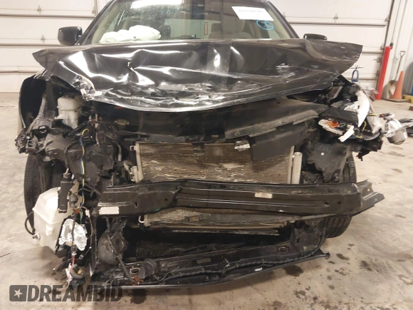 2017 Hyundai Santa Fe 2.4L with VIN 5NMZUDLBXHH041621, listed as a IAAI auction lot 42194586 with 91,012 mi miles and . Bid and sale history available at DreamBid. Image 6.