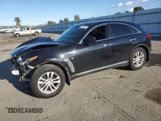 2014 Infiniti QX70 with VIN JN8CS1MU0EM450679, listed as a Copart auction lot 49014645 with 212,186 mi miles and Salvage Title. Bid and sale history available at DreamBid. Image 1.
