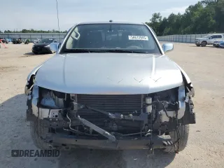2019 Nissan Frontier SL with VIN 1N6AD0EV0KN756251, listed as a Copart auction lot 56672955 with 118,764 mi miles and Salvage title. Bid and sale history available at DreamBid. Image 5.