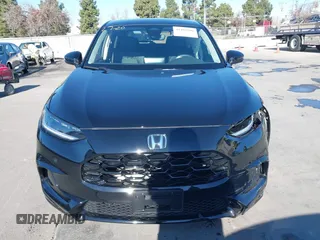 2025 Honda HR-V EX-L z VIN 3CZRZ1H76SM713709, wystawiony jako IAAI lot #41401596 z przebiegiem 3 428 mil mil oraz . Historia ofert i sprzedaży dostępna na DreamBid. Obrazek 12.
