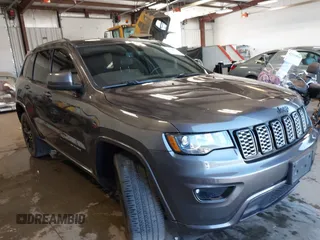 2020 Jeep Grand Cherokee Laredo with VIN 1C4RJFAG9LC325526, listed as a IAAI auction lot 42609824 with 44,457 mi miles and . Bid and sale history available at DreamBid. Image 1.