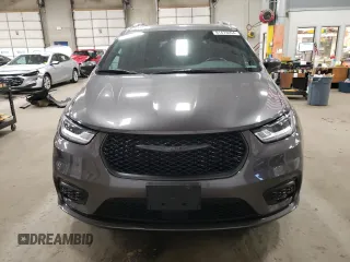 2022 Chrysler Pacifica Touring L z VIN 2C4RC3BG8NR135203, wystawiony jako Copart lot #81473494 z przebiegiem 51 123 mil mil oraz Szkoda całkowita • Salvage title. Historia ofert i sprzedaży dostępna na DreamBid. Obrazek 5.