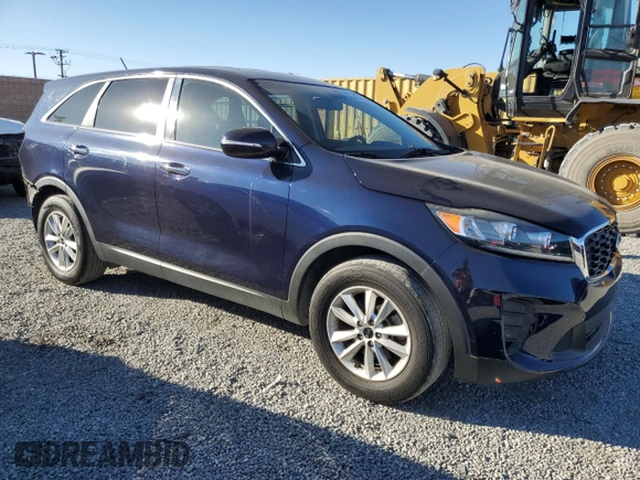 2020 Kia Sorento LX V6 with VIN 5XYPG4A52LG618186, listed as a Copart auction lot 46316725 with 52,503 mi miles and Salvage Title. Bid and sale history available at carsss.com. Image 4.