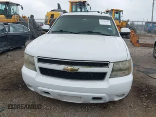 2011 Chevrolet Tahoe LT with VIN 1GNSCBE0XBR256687, listed as a IAAI auction lot 41948765 with 232,954 mi miles and . Bid and sale history available at DreamBid. Image 12.