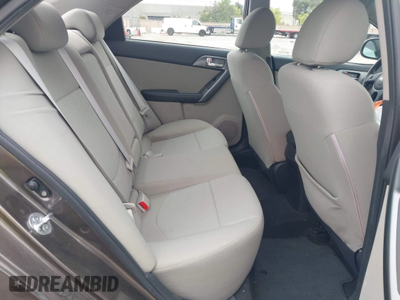 2013 Kia Forte EX with VIN KNAFU4A22D5711825, listed as a IAAI auction lot 42128778 with 112,889 mi miles. Bid and sale history available at carsss.com. Image 8.