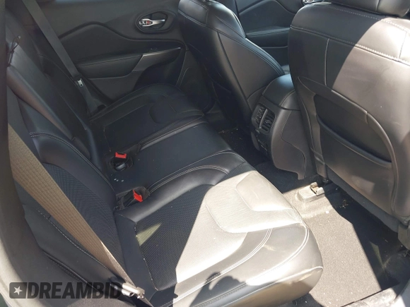 2020 Jeep Cherokee Altitude with VIN 1C4PJMLX7LD636746, listed as a IAAI auction lot 42271942 with 54,435 mi miles and . Bid and sale history available at DreamBid. Image 8.