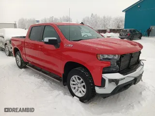 2019 Chevrolet Silverado 1500 LT with VIN 3GCUYDED8KG132130, listed as a Copart auction lot 43818385 with 104,779 mi miles and Salvage Title. Bid and sale history available at carsss.com. Image 4.