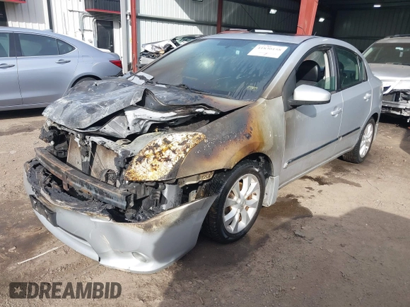 2011 Nissan Sentra SR with VIN 3N1AB6AP2BL720339, listed as a IAAI auction lot 41830158 with Not Provided miles and . Bid and sale history available at DreamBid. Image 2.