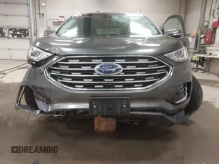 2019 Ford Edge SEL z VIN 2FMPK3J92KBC32443, wystawiony jako IAAI lot #41221732 z przebiegiem 32 307 mil mil oraz . Historia ofert i sprzedaży dostępna na DreamBid. Obrazek 6.
