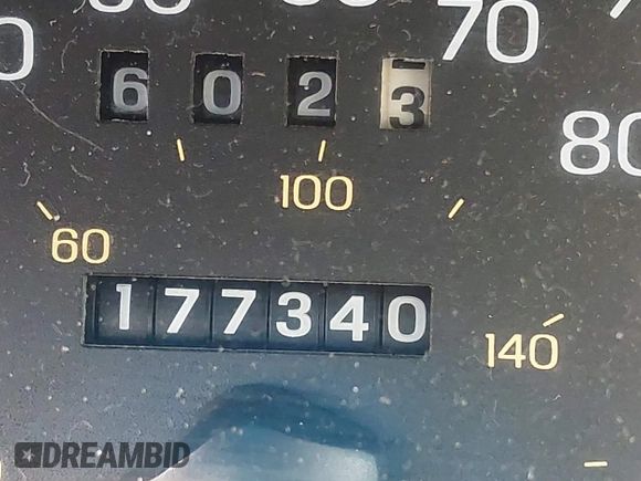 1997 Ford Taurus GL z VIN 1FALP52U2VA273762, wystawiony jako IAAI lot #41956536 z przebiegiem 177 340 mil mil oraz . Historia ofert i sprzedaży dostępna na DreamBid. Obrazek 15.