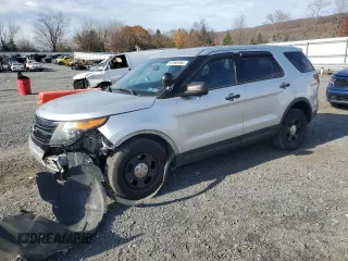 2014 Ford Utility Police Interceptor with VIN 1FM5K8AR1EGC01993, listed as a Copart auction lot 81580494 with 131,243 mi miles and Salvage Title. Bid and sale history available at carsss.com. Image 1.