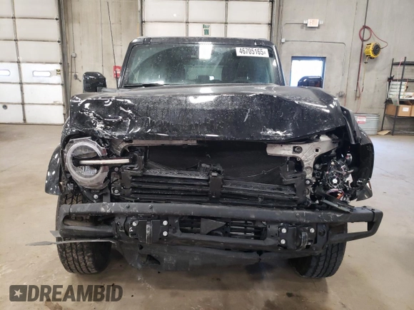 2024 Ford Bronco Outer Banks with VIN 1FMDE8BH7RLA65570, listed as a Copart auction lot 46705165 with 10,206 mi miles and Salvage Title. Bid and sale history available at DreamBid. Image 5.