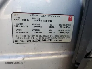 2017 Tesla Model X 90D z VIN 5YJXCAE27HF044791, wystawiony jako Copart lot #46040655 z przebiegiem 149 509 mil mil oraz Szkody całkowita. Historia ofert i sprzedaży dostępna na DreamBid. Obrazek 16.
