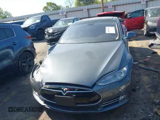 2014 Tesla Model S 60 с VIN 5YJSA1S12EFP41227, выставлен на аукционе IAAI как лот 42027457 с пробегом 81 665 миль миль и . История ставок и продаж доступна на DreamBid. Изображение 12.