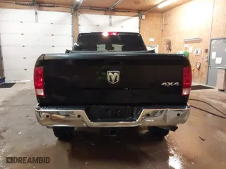 2018 Ram 2500 Tradesman with VIN 3C6UR5CJ5JG277725, listed as a IAAI auction lot 41577938 with 81,262 mi miles. Bid and sale history available at carsss.com. Image 16.
