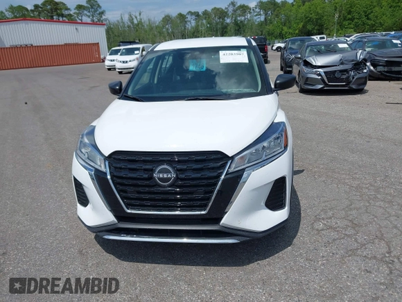 2022 Nissan Kicks S z VIN 3N1CP5BV3NL503498, wystawiony jako IAAI lot #42203907 z przebiegiem 30 139 mil mil oraz . Historia ofert i sprzedaży dostępna na DreamBid. Obrazek 12.