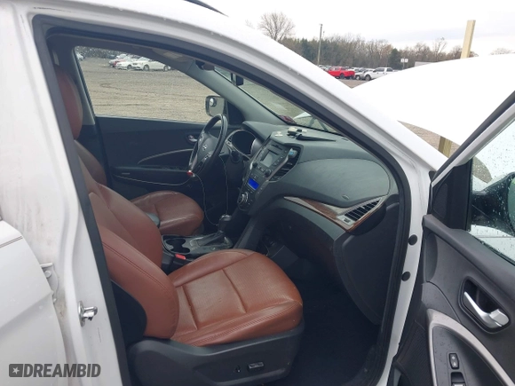 2013 Hyundai Santa Fe 2.0T Sport with VIN 5XYZUDLA8DG079795, listed as a IAAI auction lot 42035743 with 170,321 mi miles. Bid and sale history available at carsss.com. Image 5.