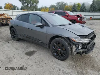 2019 Jaguar I-Pace HSE z VIN SADHD2S17K1F74222, wystawiony jako Copart lot #69505793 z przebiegiem 55 698 mil mil oraz . Historia ofert i sprzedaży dostępna na DreamBid. Obrazek 4.