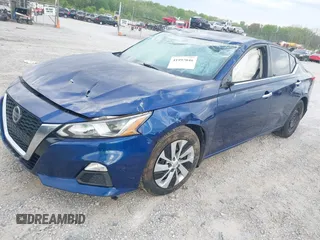 2020 Nissan Altima 2.5 S with VIN 1N4BL4BV3LC260157, listed as a IAAI auction lot 41997046 with 128,742 mi miles. Bid and sale history available at carsss.com. Image 2.