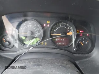 2016 Jeep Patriot Sport SE with VIN 1C4NJPBA5GD700309, listed as a IAAI auction lot 41673265 with 123,977 mi miles and . Bid and sale history available at DreamBid. Image 7.