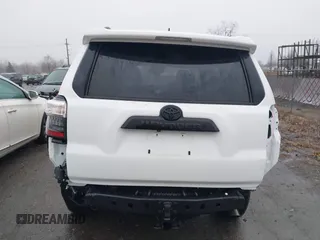 2024 Toyota 4Runner TRD Off Road z VIN JTERU5JR5R6267713, wystawiony jako IAAI lot #41096138 z przebiegiem 2 925 mil mil oraz . Historia ofert i sprzedaży dostępna na DreamBid. Obrazek 16.
