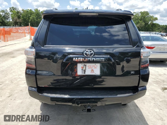 2021 Toyota 4Runner SR5 with VIN JTEMU5JR0M5851073, listed as a Copart auction lot 60277765 with 119,902 mi miles and Salvage title. Bid and sale history available at DreamBid. Image 6.