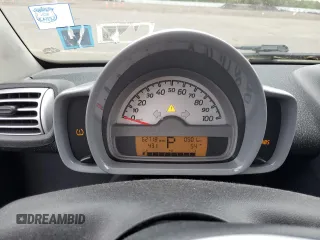 2008 Smart fortwo Pure z VIN WMEEJ31X18K155044, wystawiony jako Copart lot #58137355 z przebiegiem 62 718 mil mil oraz Szkody całkowita. Historia ofert i sprzedaży dostępna na DreamBid. Obrazek 9.