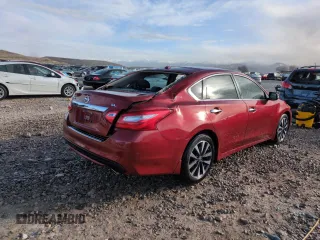 2016 Nissan Altima S with VIN 1N4AL3AP0GC215773, listed as a Copart auction lot 47141945 with 39,235 mi miles and Salvage Title. Bid and sale history available at carsss.com. Image 3.