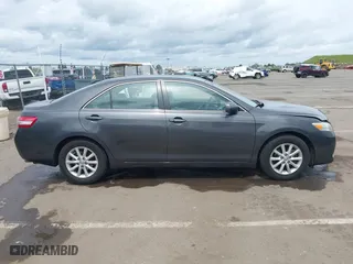 2011 Toyota Camry LE with VIN 4T1BK3EKXBU620893, listed as a IAAI auction lot 41970048 with 70,098 mi miles. Bid and sale history available at carsss.com. Image 13.
