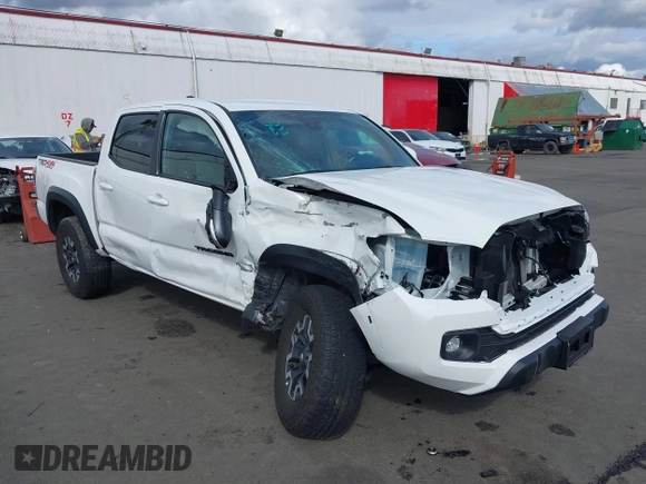 2023 Toyota Tacoma SR z VIN 3TMCZ5AN0PM541700, wystawiony jako IAAI lot #41819408 z przebiegiem 14 216 mil mil oraz . Historia ofert i sprzedaży dostępna na DreamBid. Obrazek 6.