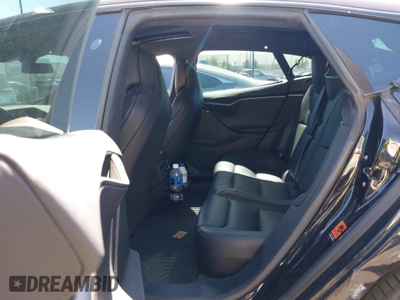 2018 Tesla Model S 75D with VIN 5YJSA1E20JF282889, listed as a IAAI auction lot 41823505 with 110,049 mi miles and . Bid and sale history available at DreamBid. Image 8.