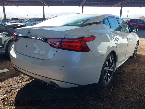 2018 Nissan Maxima SV with VIN 1N4AA6AP8JC386625, listed as a IAAI auction lot 41345154 with 44,441 mi miles and . Bid and sale history available at DreamBid. Image 4.