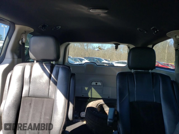 2018 Dodge Grand Caravan SXT with VIN 2C4RDGCGXJR325632, listed as a Copart auction lot 46326655 with 128,692 mi miles and Clean Title. Bid and sale history available at DreamBid. Image 10.