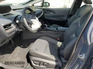 2025 Toyota Prius LE z VIN JTDADABU9S3025219, wystawiony jako Copart lot #51535365 z przebiegiem Nie podano mil oraz Szkoda całkowita • Salvage title. Historia ofert i sprzedaży dostępna na DreamBid. Obrazek 7.