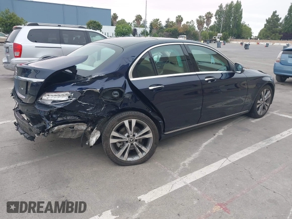 2018 Mercedes-Benz C 300 with VIN WDDWF4JB5JR416368, listed as a IAAI auction lot 42474237 with 42,861 mi miles and . Bid and sale history available at DreamBid. Image 4.