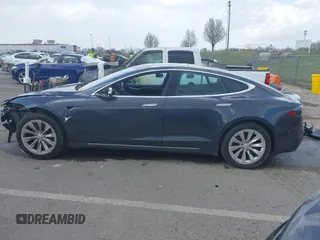 2016 Tesla Model S 70 with VIN 5YJSA1E14GF157118, listed as a IAAI auction lot 41794381 with 53,651 mi miles and . Bid and sale history available at DreamBid. Image 15.