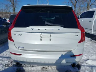 2018 Volvo XC90 Momentum with VIN YV4102XK8J1321378, listed as a IAAI auction lot 41304864 with 58,806 mi miles and . Bid and sale history available at DreamBid. Image 16.