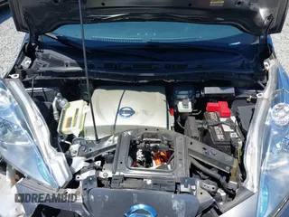 2016 Nissan LEAF S with VIN 1N4AZ0CP1GC303841, listed as a IAAI auction lot 42686655 with 82,690 mi miles and . Bid and sale history available at DreamBid. Image 10.