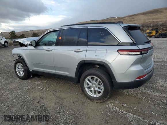 2024 Jeep Grand Cherokee Laredo X with VIN 1C4RJHAGXRC179299, listed as a Copart auction lot 42593375 with 0 mi miles and Salvage Title. Bid and sale history available at carsss.com. Image 2.
