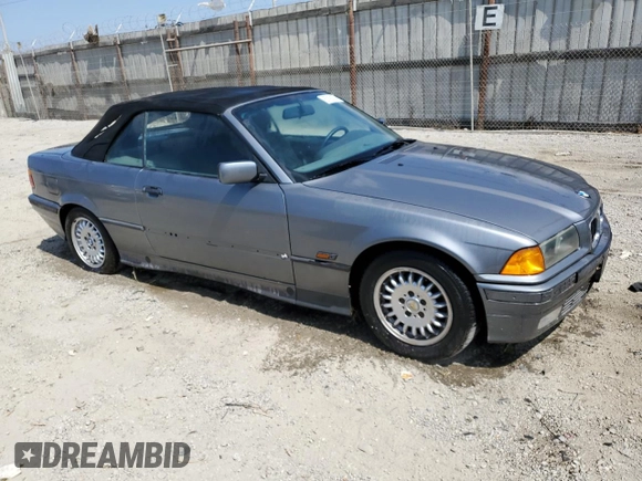 1994 BMW 3 Series 318iC with VIN WBABK6329RED16256, listed as a Copart auction lot 67191674 with 113,073 mi miles and Salvage Title. Bid and sale history available at carsss.com. Image 4.