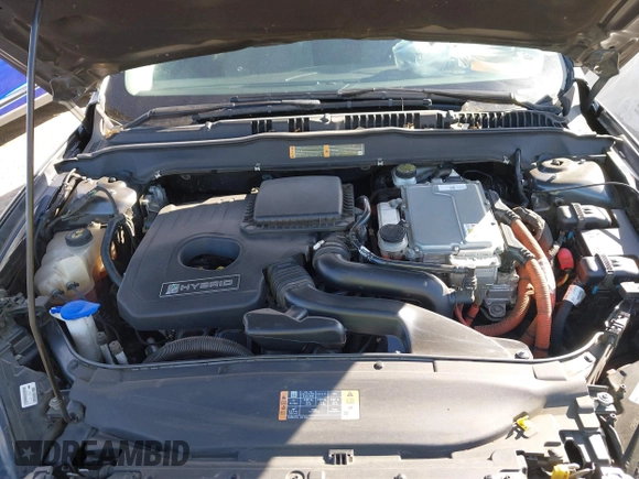 2015 Ford Fusion S Hybrid with VIN 3FA6P0UU2FR105754, listed as a IAAI auction lot 41631104 with 185,114 mi miles. Bid and sale history available at carsss.com. Image 10.